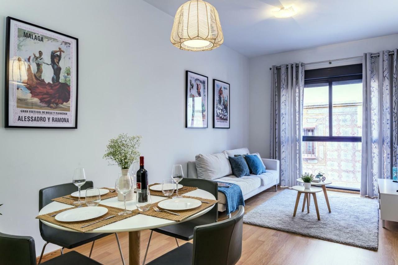-Malagasunapts- Rooftop Pool & Free Parking Esterno foto