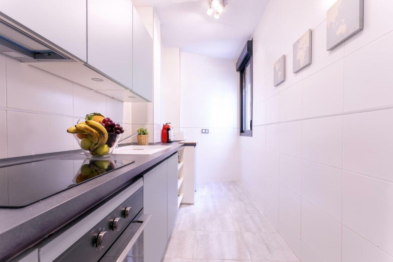 -Malagasunapts- Rooftop Pool & Free Parking Esterno foto