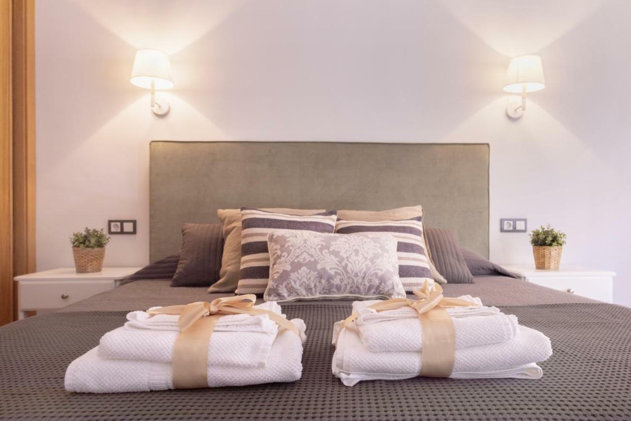 -Malagasunapts- Rooftop Pool & Free Parking Esterno foto