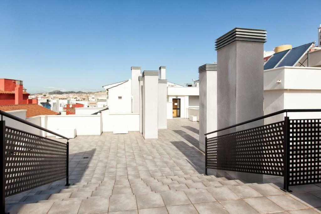 -Malagasunapts- Rooftop Pool & Free Parking Esterno foto